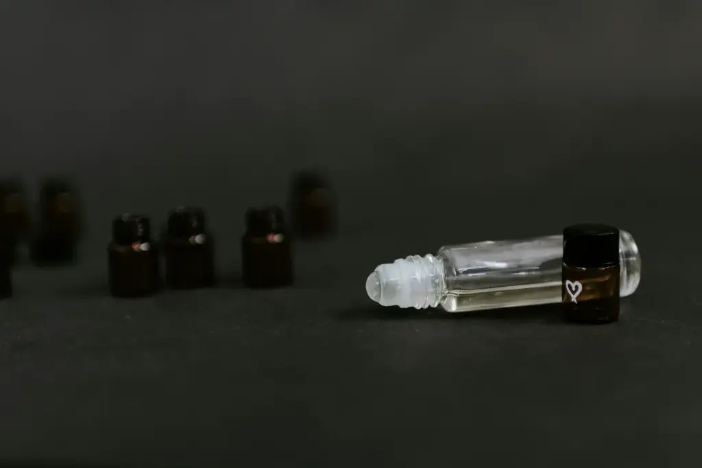 香氛逸品：台灣人點好點滿的ecoya蠟燭